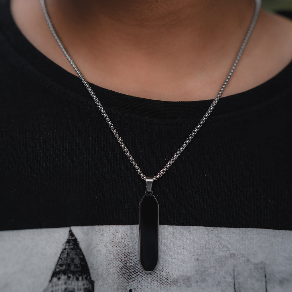 Modern Minimalist Pendant Necklace